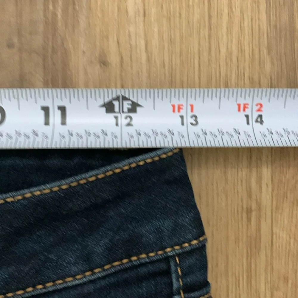 American Eagle Super Stretch Skinny jeans. Size 00 X Short